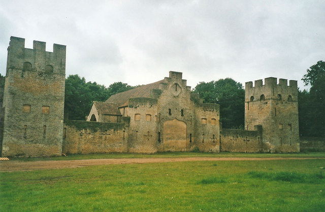 Castle Barn Badminton