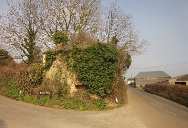 Former teahouse, Langford Bridge