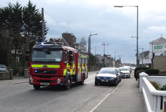 Kilkeel's VEZ 7011 Responding To A Shout... © Eric Jones :: Geograph ...