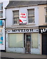 J5081 : Closed shop, Bangor by Rossographer