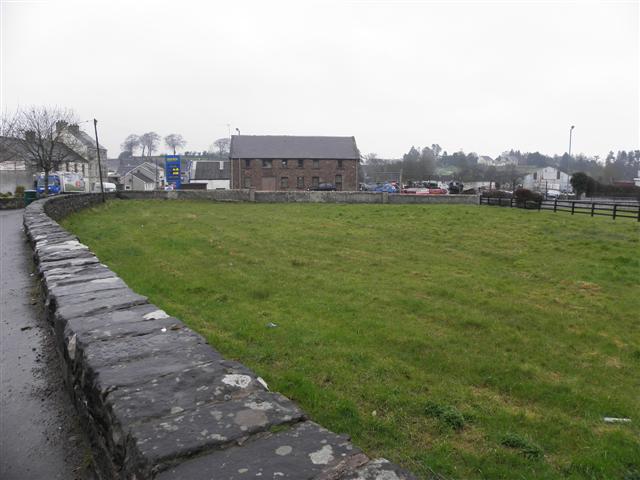 Stone wall, open area and old mill,... © Kenneth Allen cc-by-sa/2.0 ...