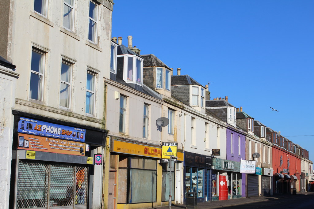 Hamilton Street, Saltcoats © Leslie Barrie cc-by-sa/2.0 :: Geograph ...