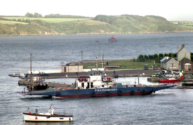 The "FBD Dunbrody" departing Passage East