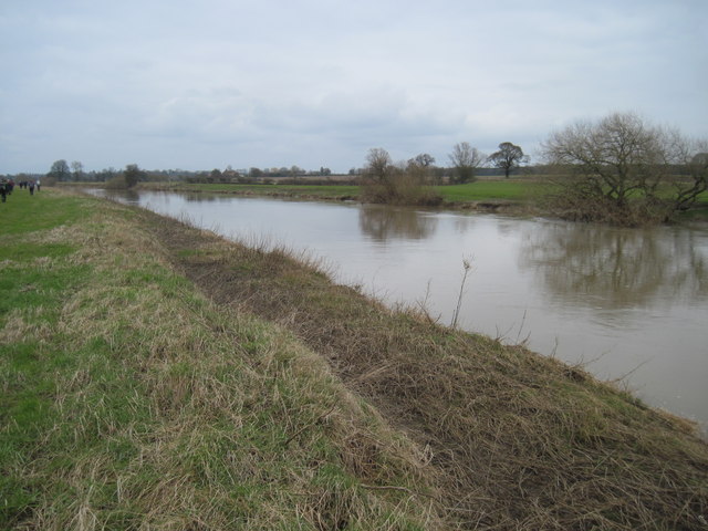 River Ouse from flood bank footpath © Martin Dawes cc-by-sa/2.0 ...