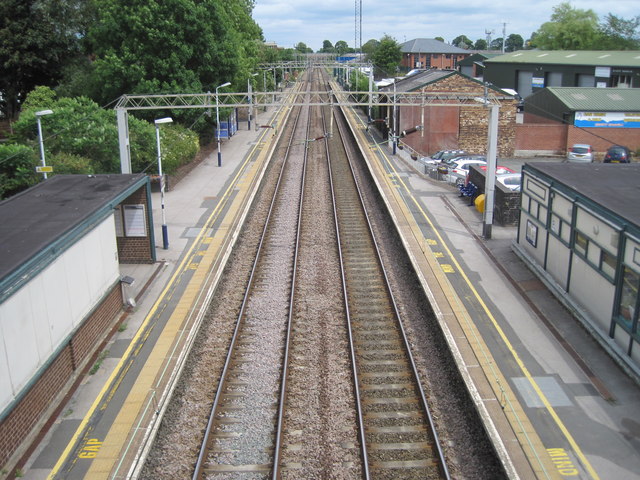 Holmes Chapel railway station © Nigel Thompson :: Geograph Britain and ...