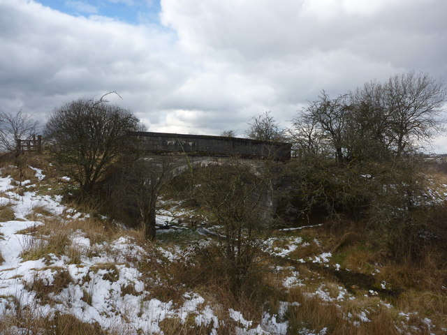 Northern East Ayrshire : Pollick Farm Bridge near Uplawmoor