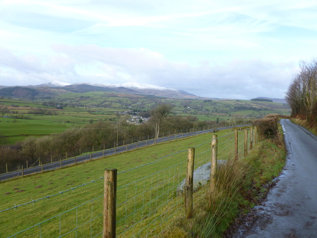 Looking down the valley from Talardd