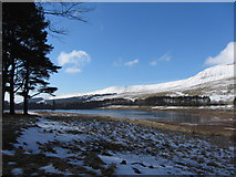 SO0219 : Upper Neuadd reservoir by Gareth James