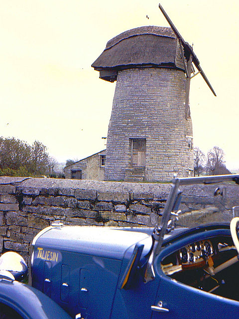 Stembridge tower mill when derelict