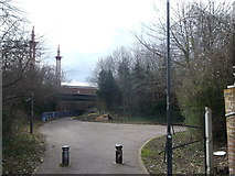 TQ4381 : Cycle path near Beckton by David Anstiss