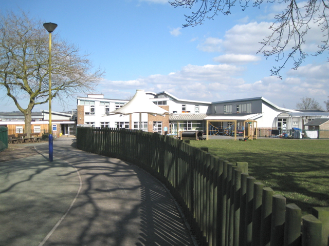 Oak Hill First School, Wirehill Drive, Lodge Park, Redditch