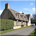 Longstanton: thatched house in St Michael