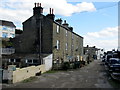 Turnshaw Road entering Oakworth