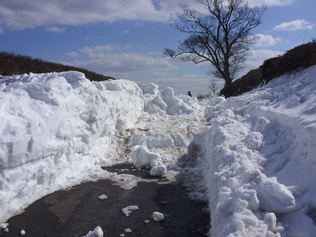 Road blocked with snow near Riley Bank above Frodsham