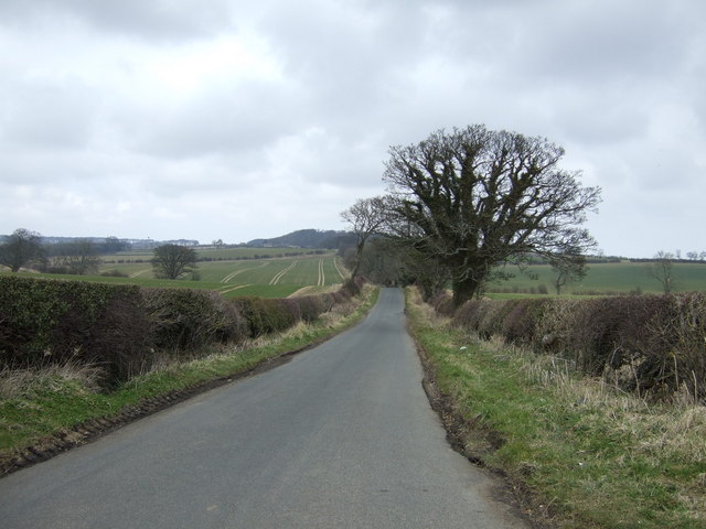 Minor road heading north