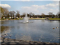 Victoria Park, Lake and Fountain