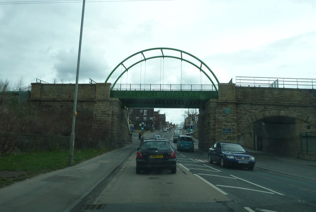Bridge carrying footpath over the Huddersfield Road