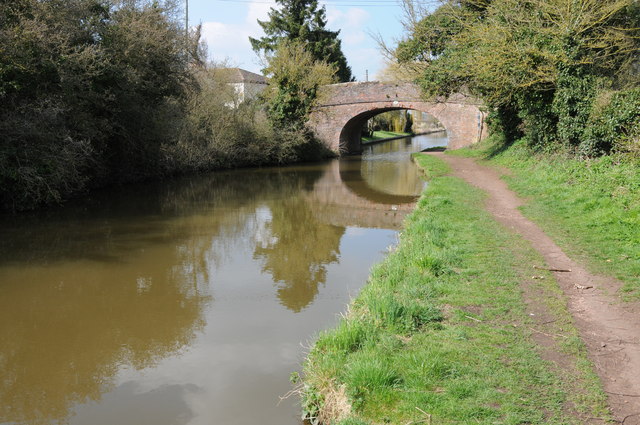 Bridge 41, Worcester and Birmingham Canal