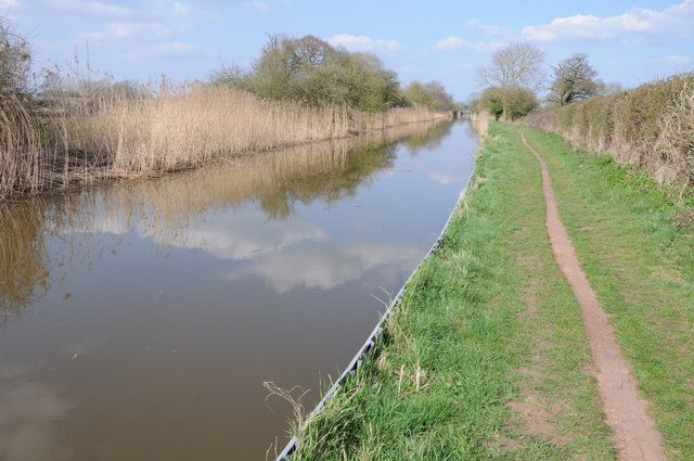 Worcester and Birmingham Canal near Hanbury