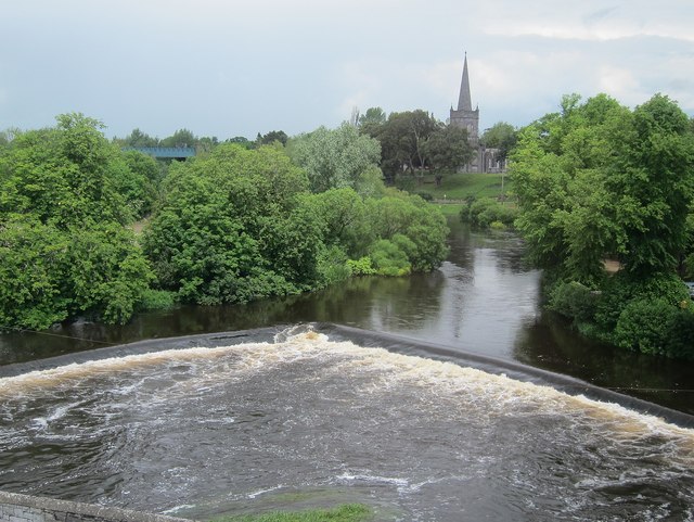 Cahir, St Paul's Church, with River Suir in spate
