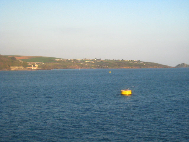 A marker buoy in Plymouth Sound © Rod Allday cc-by-sa/2.0 :: Geograph ...