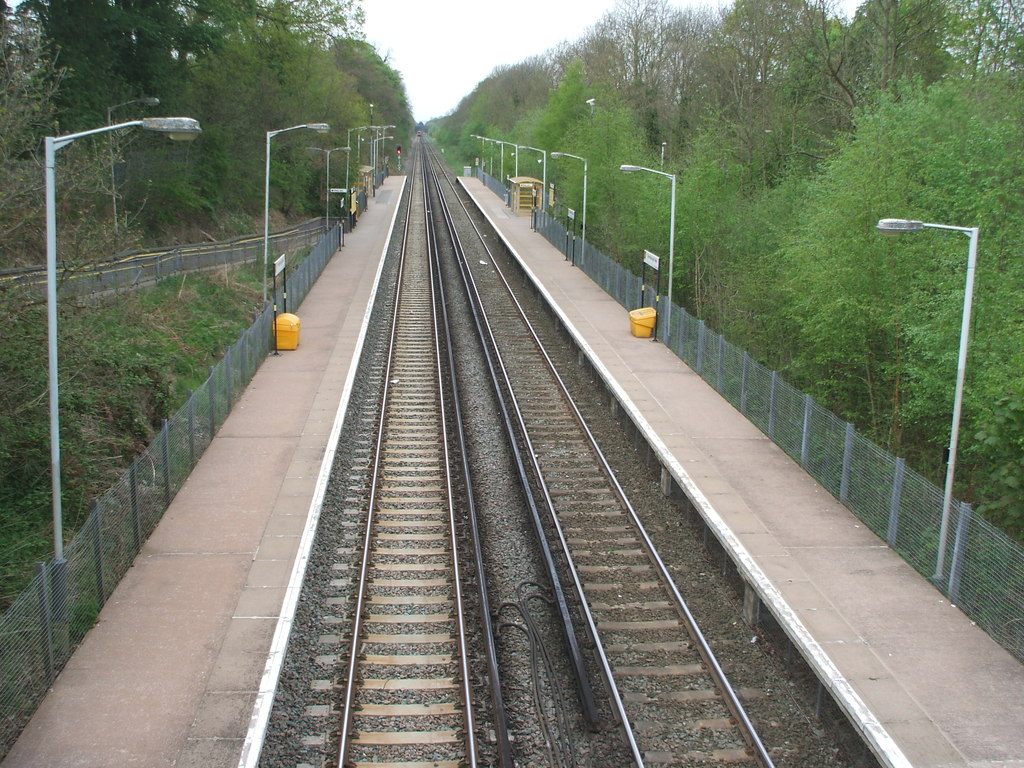 Bromborough Rake railway station, Wirral © Nigel Thompson :: Geograph ...