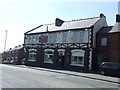 NZ2756 : The Red Lion pub, Durham Road (A167), Birtley by JThomas