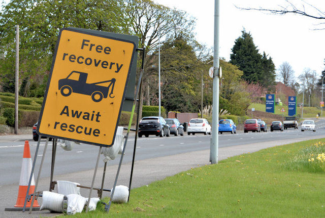 "Free recovery" sign, Jordanstown (2013)