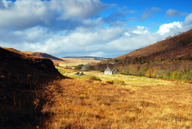 Old Strath Oykel Ruin © Donald H Bain cc-by-sa/2.0 :: Geograph Britain ...