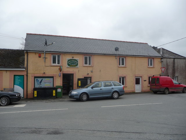 Siop y Pentref / Boncath Mini-market and Post Office