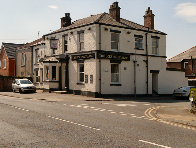 The Eckersley Arms, Poolstock © David Dixon :: Geograph Britain and Ireland