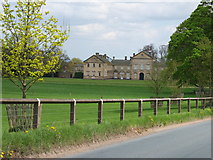 SE6675 : Hovingham Hall by Andrew Whale