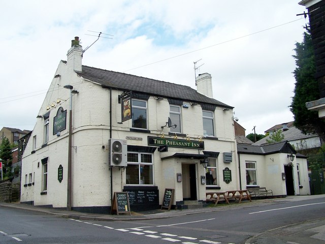 The Pheasant Inn, Trafalgar Road, off... © Terry Robinson cc-by-sa/2.0 ...