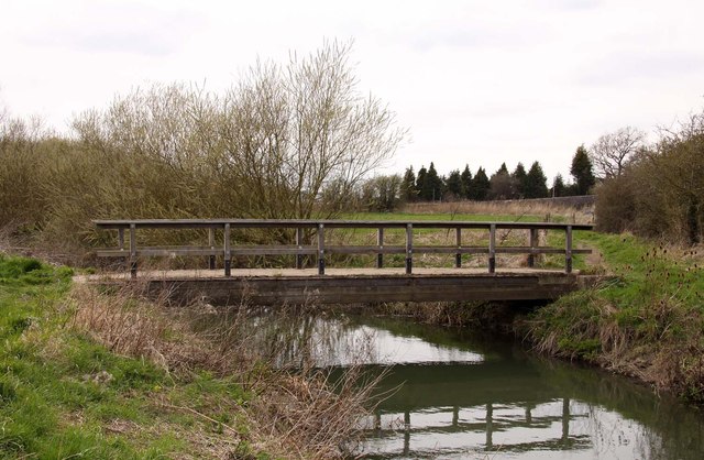 Footbridge Over The River Cole © Steve Daniels Cc-by-sa 2.0 :: Geograph 