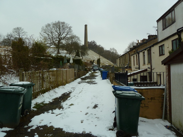 Back street behind No271 to 289 Holcombe Road, Helmshore