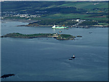NT2081 : Cow & Calves, Oxcars lighthouse, Inchcolm and Braefoot Bay from the air by Thomas Nugent