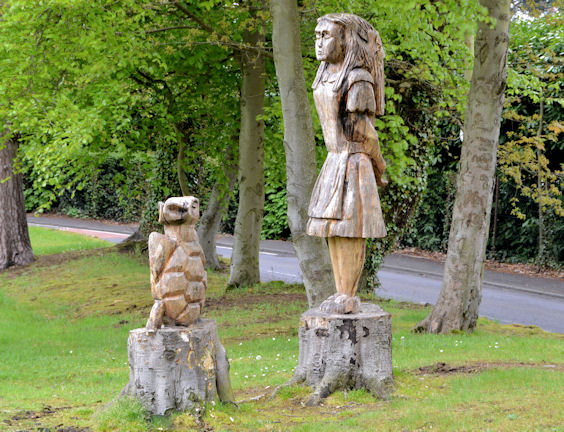 Alice and the Mock Turtle carving, Portadown