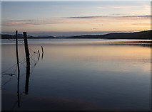 NN6557 : Loch Rannoch at dusk by William Starkey