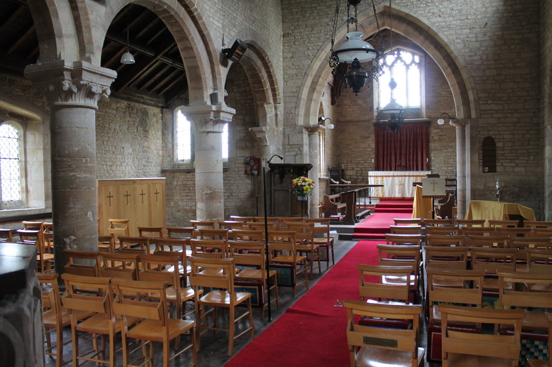 Interior, St Bartholomew's church,... © J.Hannan-Briggs cc-by-sa/2.0 ...