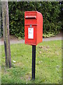 TM3489 : Mayfair Road Postbox by Geographer