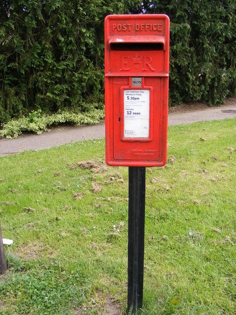 Mayfair Road Postbox