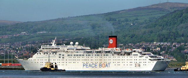 The "Ocean Dream" (Peace Boat), Belfast © Albert Bridge cc-by-sa/2.0 :: Geograph Ireland