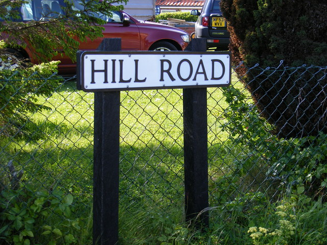 Hill Road sign © Adrian Cable cc-by-sa/2.0 :: Geograph Britain and Ireland