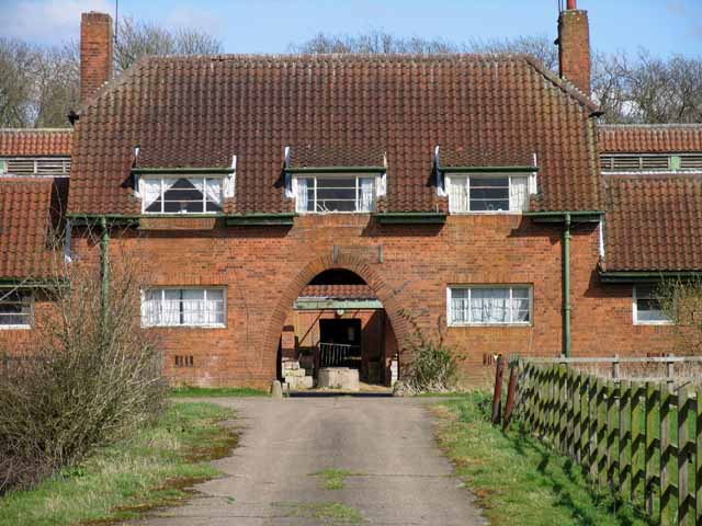 Manor Farm archway