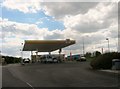 NZ4145 : Shell filling station at A19 Easington southbound services by peter robinson
