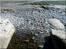 SS9567 : Afon Col-huw discharges onto Llantwit Beach by Jaggery