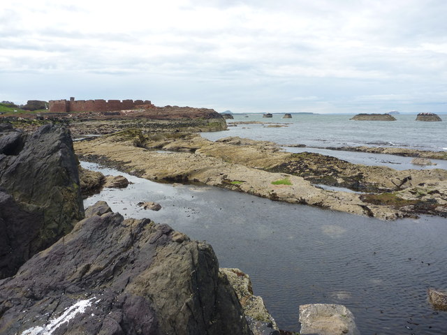 Coastal East Lothian : A View WNW from... © Richard West :: Geograph ...