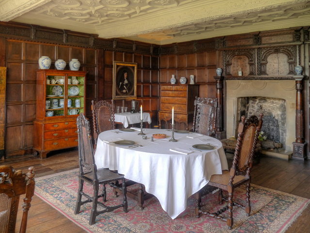 Dining Room, East Riddlesden Hall © David Dixon cc-by-sa/2.0 ...