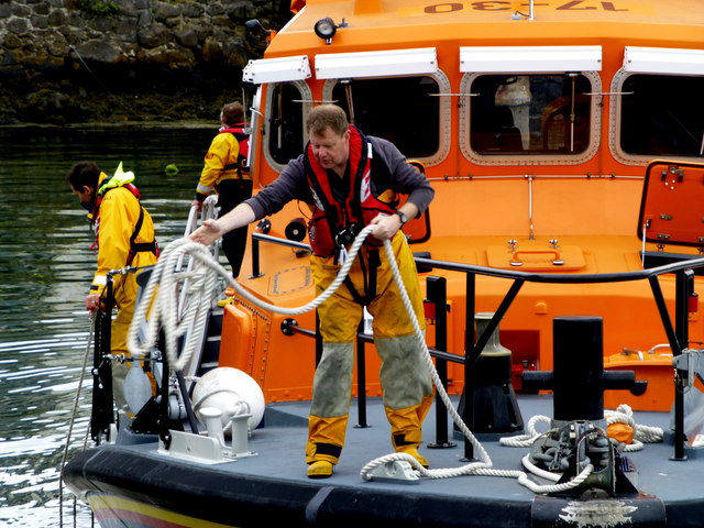 Tying up at Portrush harbour