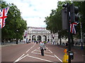  : View of the Admiralty Arch from the Mall by Robert Lamb